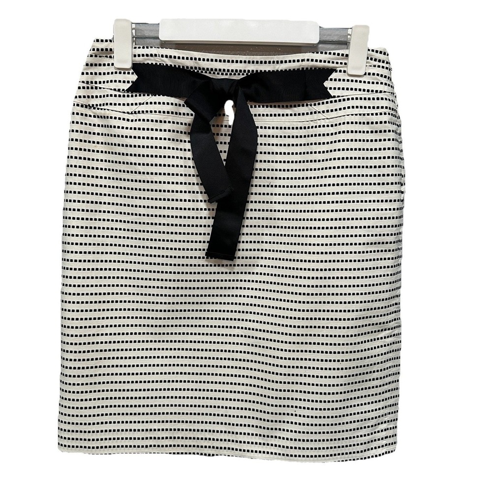 CASS A Line Skirt Women's Size 4 Cream & Black Side Zip Lined Slit & Bow Detail